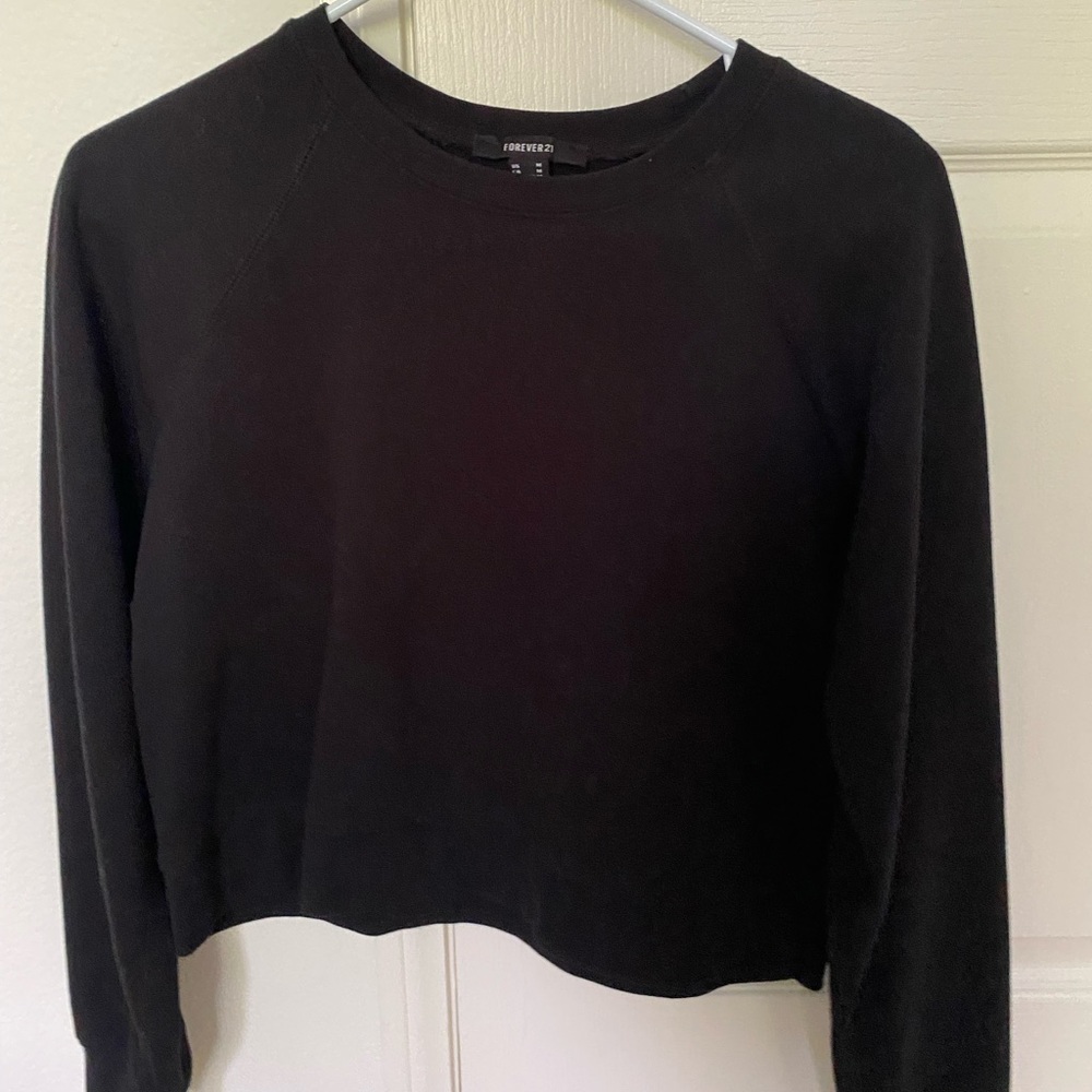 Forever 21 crop sweatshirt